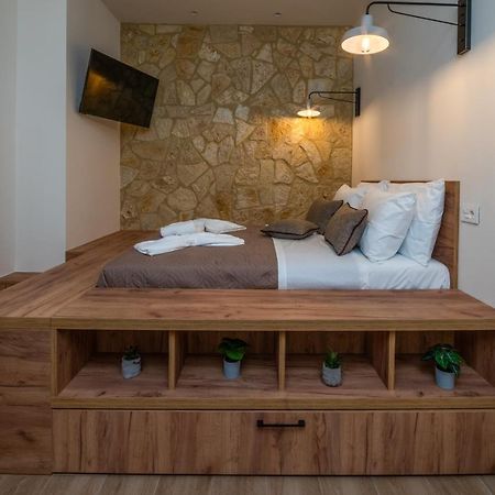 Melitta'S Luxury Apartments Anthousa  Екстер'єр фото