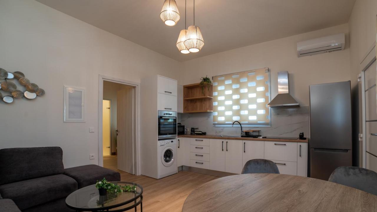 Melitta'S Luxury Apartments Anthousa  Екстер'єр фото